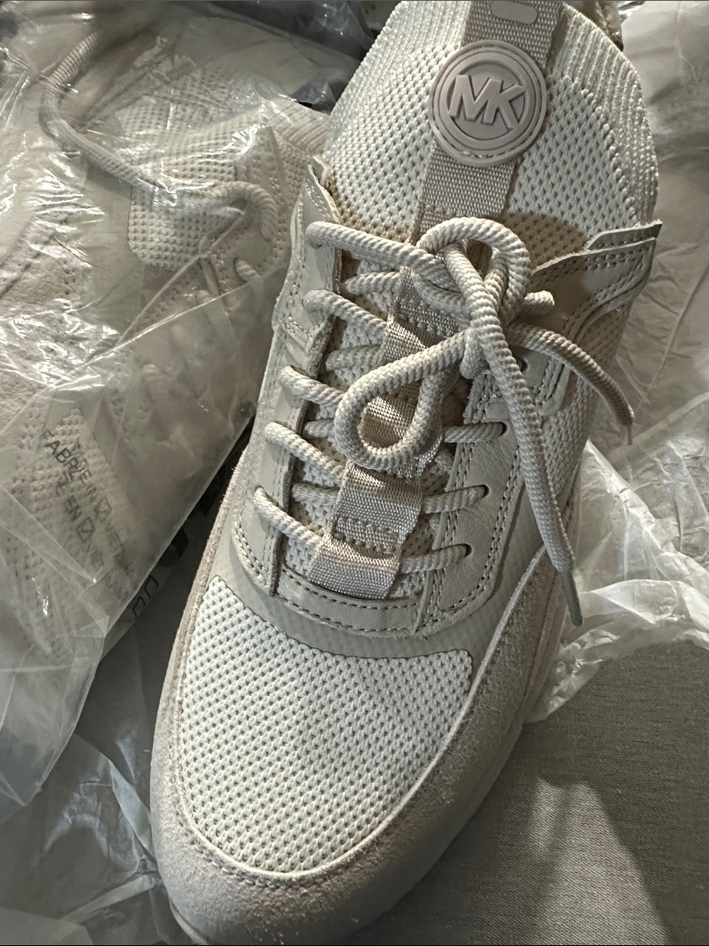 Michael Kors Men’s 10 Cream Knit & Suede Lace-Up Sneaker